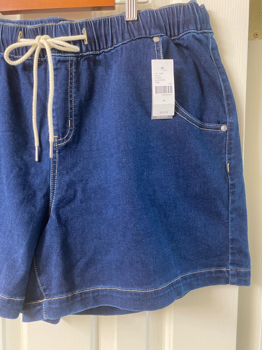Lane Bryant High Rise Pull On Drawstring Denim Jean Shorts Size 14 - Picture 5 of 16